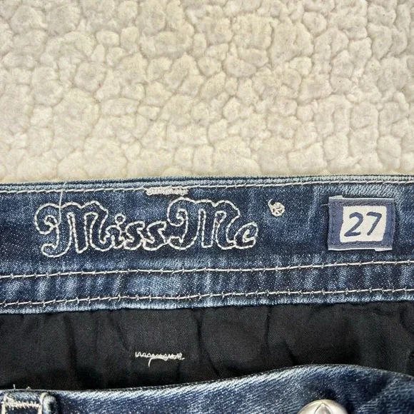 Miss Me Jeans Women's Size 27 (Actual 31x27) Blue Signature Crop Embellished - Picture 7 of 14
